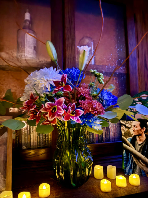 Azula - A Floral Devotion