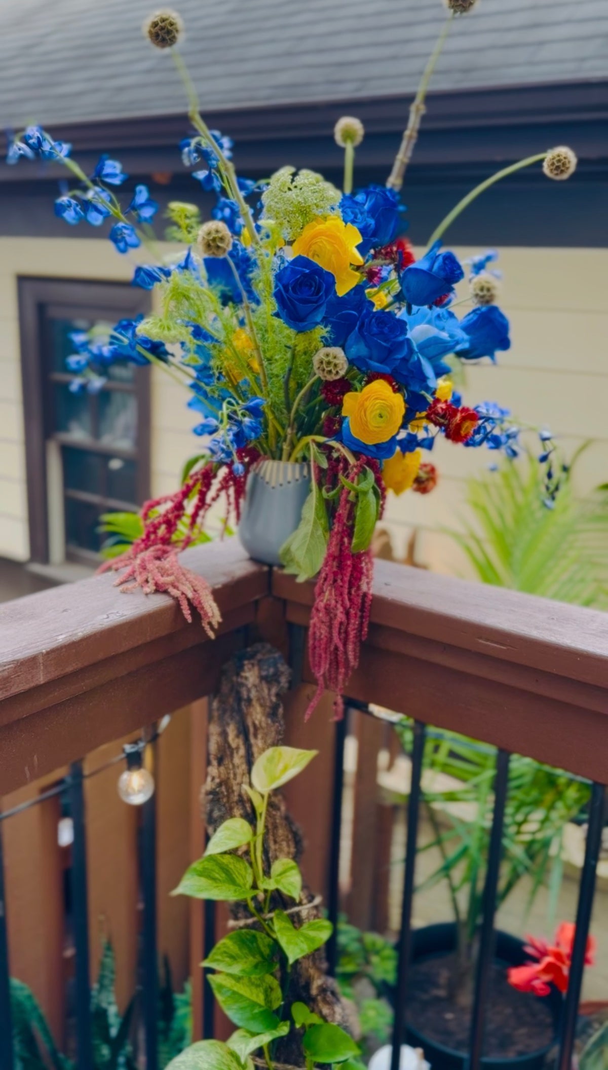 Coraline - Signature Dead Blooms Arrangement
